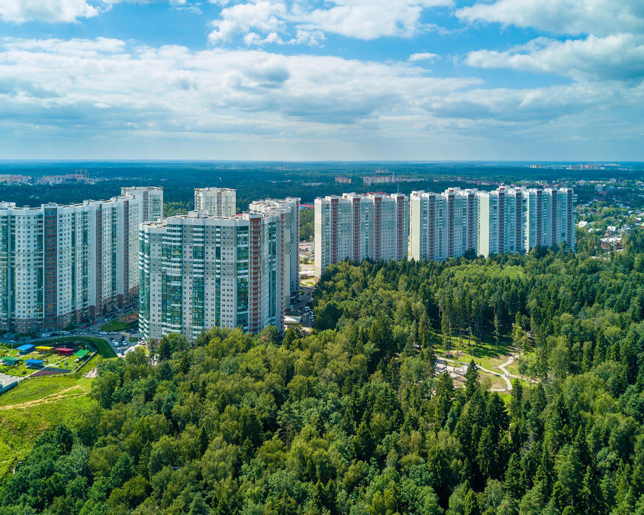 ЖК «Изумрудные холмы» Московская обл, Красногорский р-н, Красногорск г,  Опалиха мкр, Аннинская улица. Отзывы, цены, застройщик, фото, официальный  сайт.